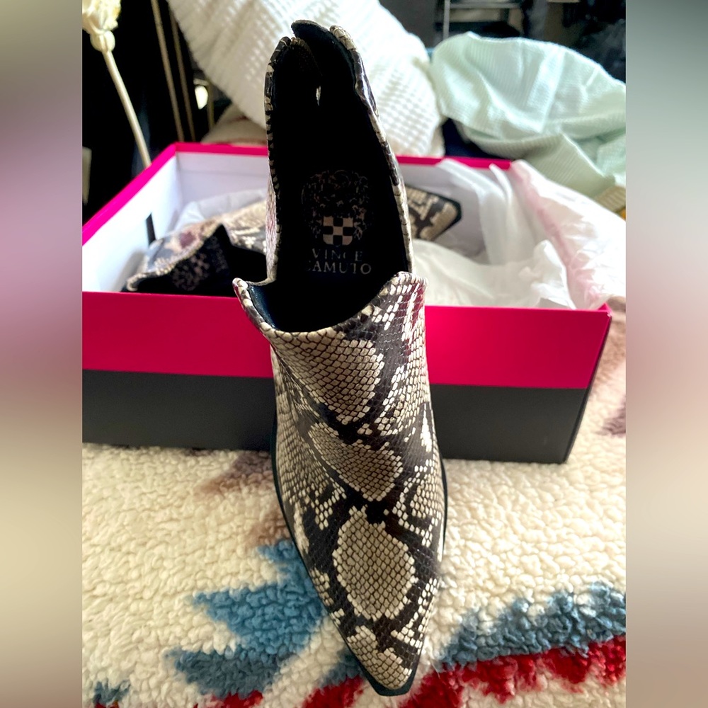 Vince Camuto ankle boots